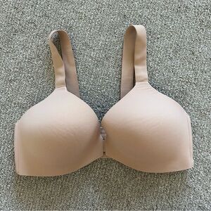 SPANX Bra-llelujah! Wire-Free Front-Close‎ Bra 36D